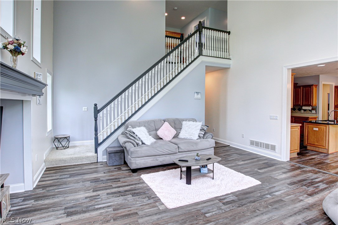 Brook Hollow Preserve - Residential