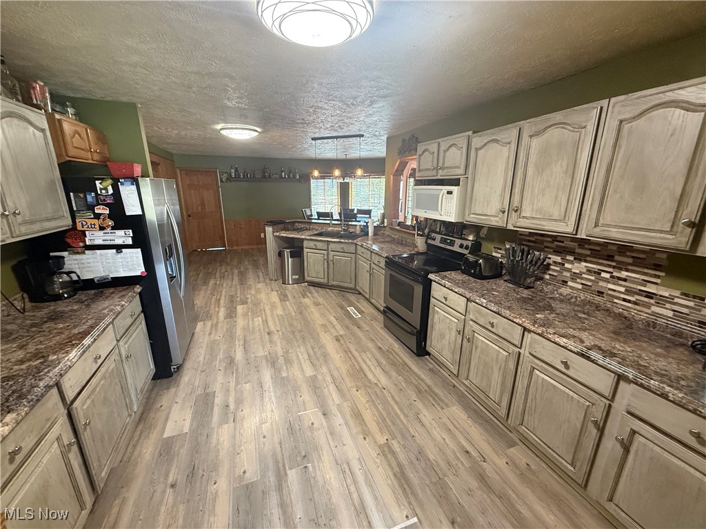 635 Township Road 247