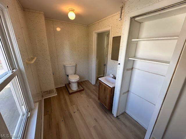 C A Moodeys - Residential Income