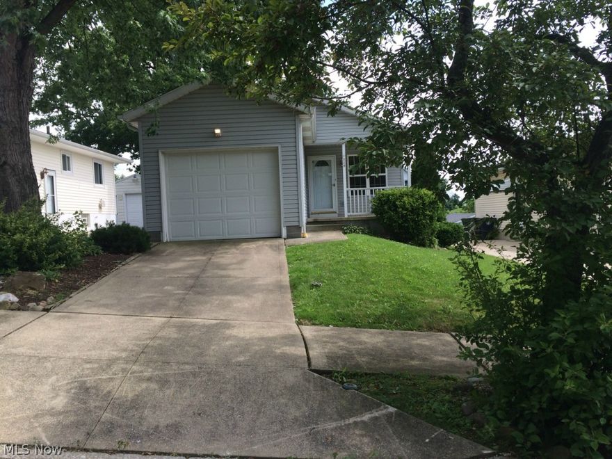 Newer Ranch, Master Bath, Central Air, Move in ready. This is a Fannie Mae Property Buyer or Buyers agent responsible for checking history of property with any public or non public authorities for information that may effect the intend use of property.