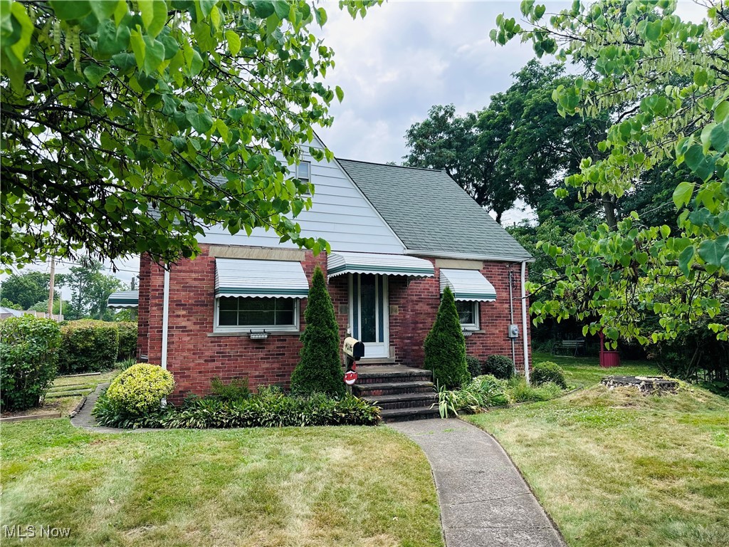 This charming 2/3 bedroom 2 bath brick bungalow offers endless possibilities for renovation and customization. An incredible opportunity awaits investors looking to add value or homebuyers with a vision to create your personal touch. This home sits on a double lot. Seller is offering a home warranty. Buyer to Assume city POS. Hard wood floors under some carpet.
