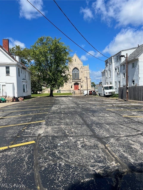 Tiny photo for 223 W 6th Street, Lorain, OH 44052 (MLS # 5239600)