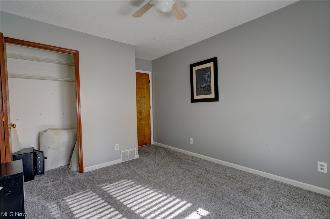 Gloria Glens - Residential