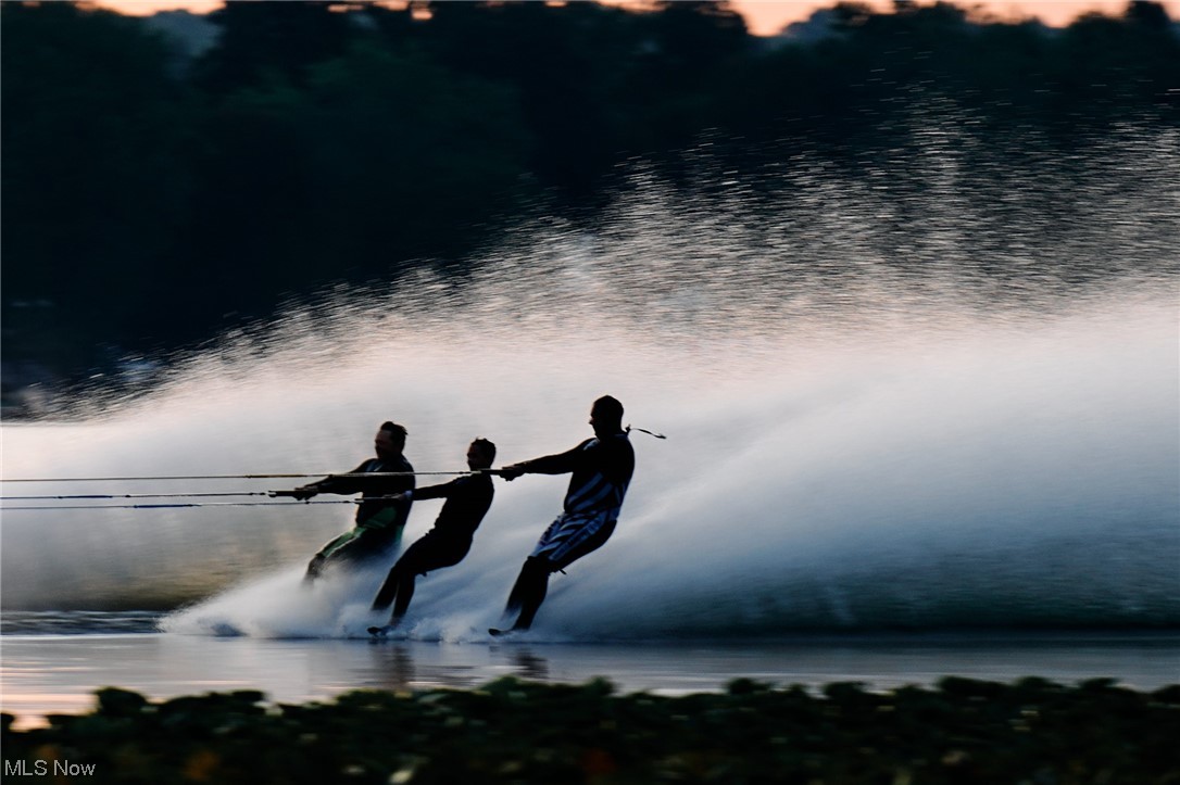 Gloria Glens - Residential