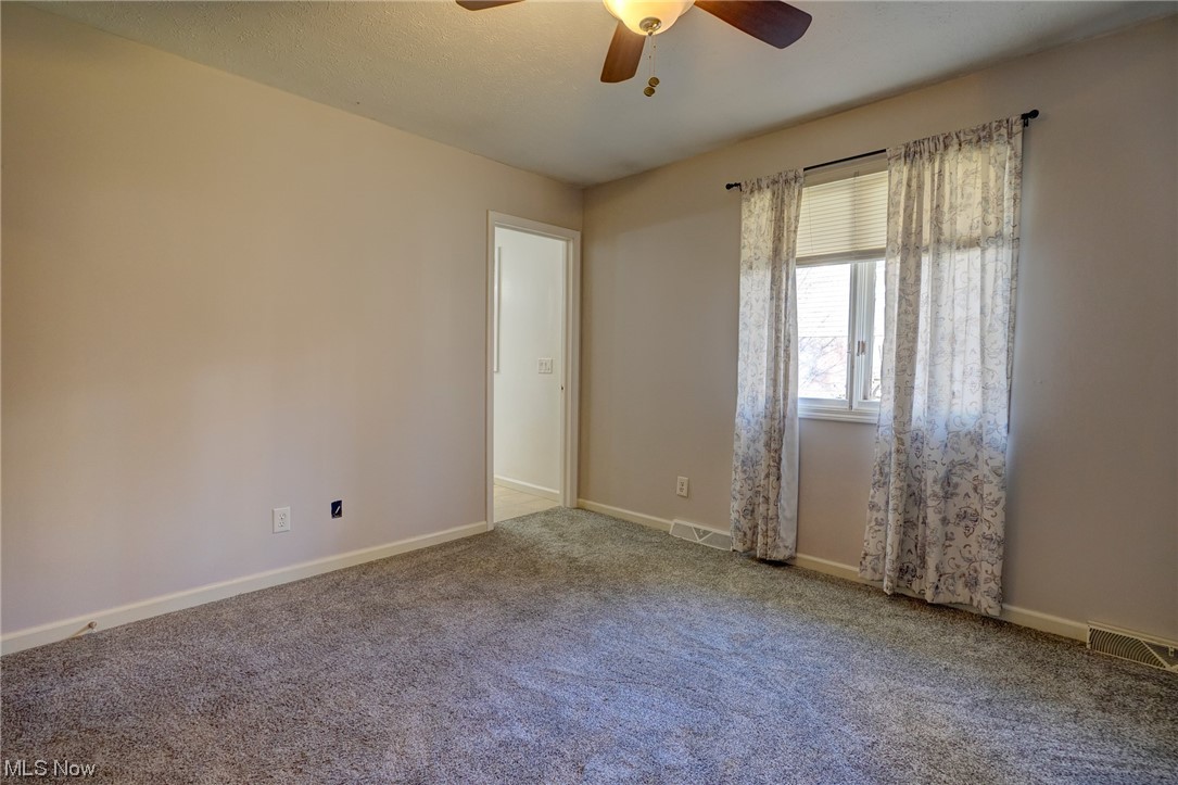 Gloria Glens - Residential