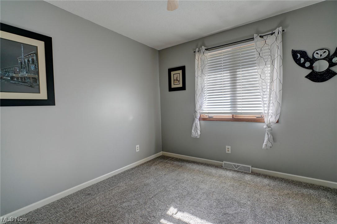 Gloria Glens - Residential