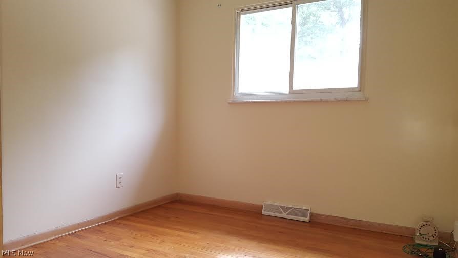 Silver Lake Highlands - Residential Lease