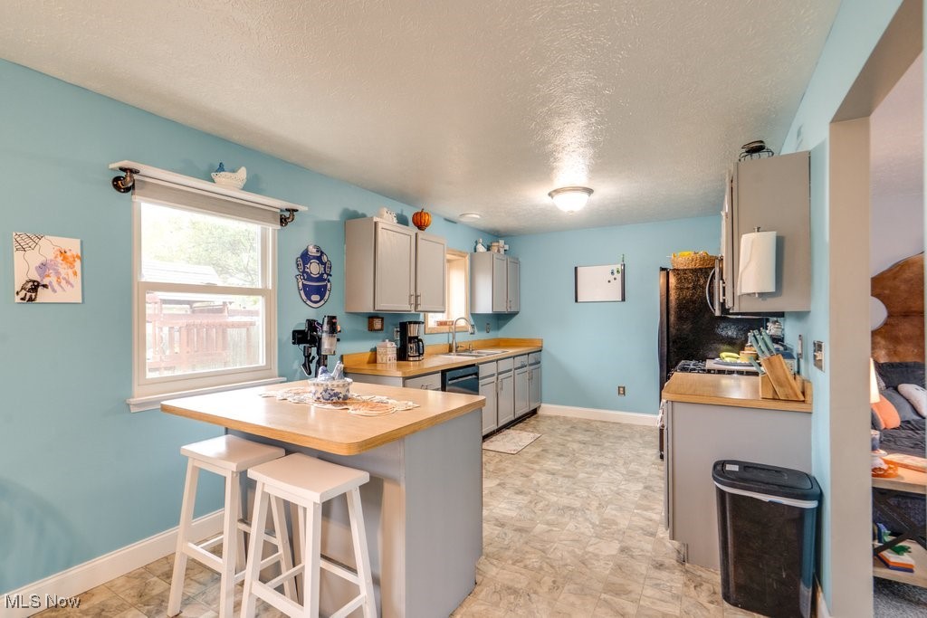 Chateau Estates #3 - Residential