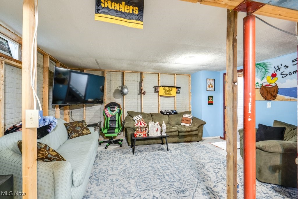 Chateau Estates #3 - Residential