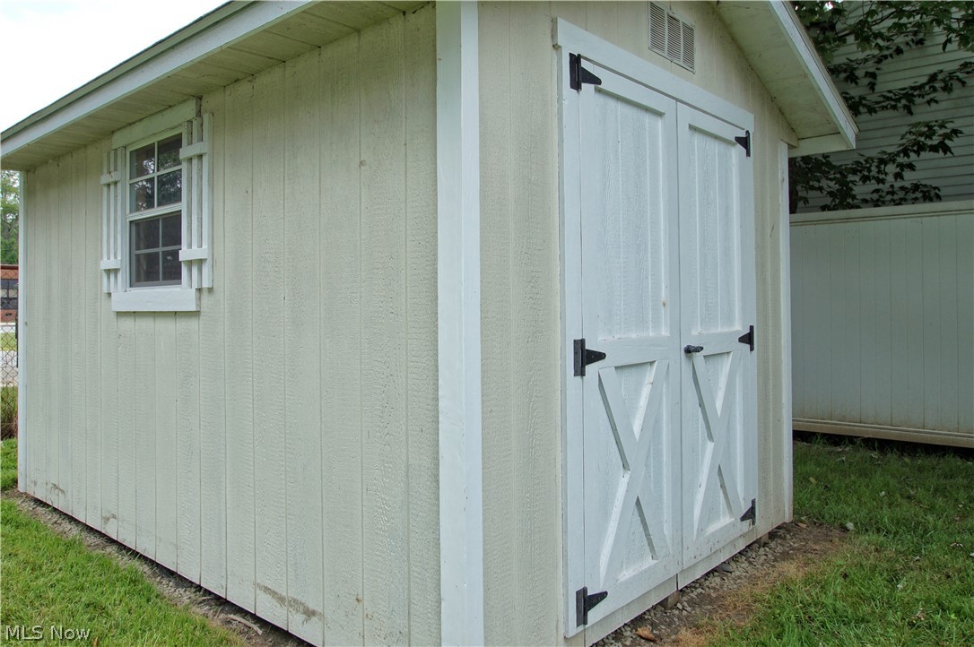 Mentor Headlands Park - Residential