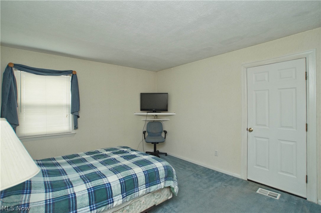 Mentor Headlands Park - Residential