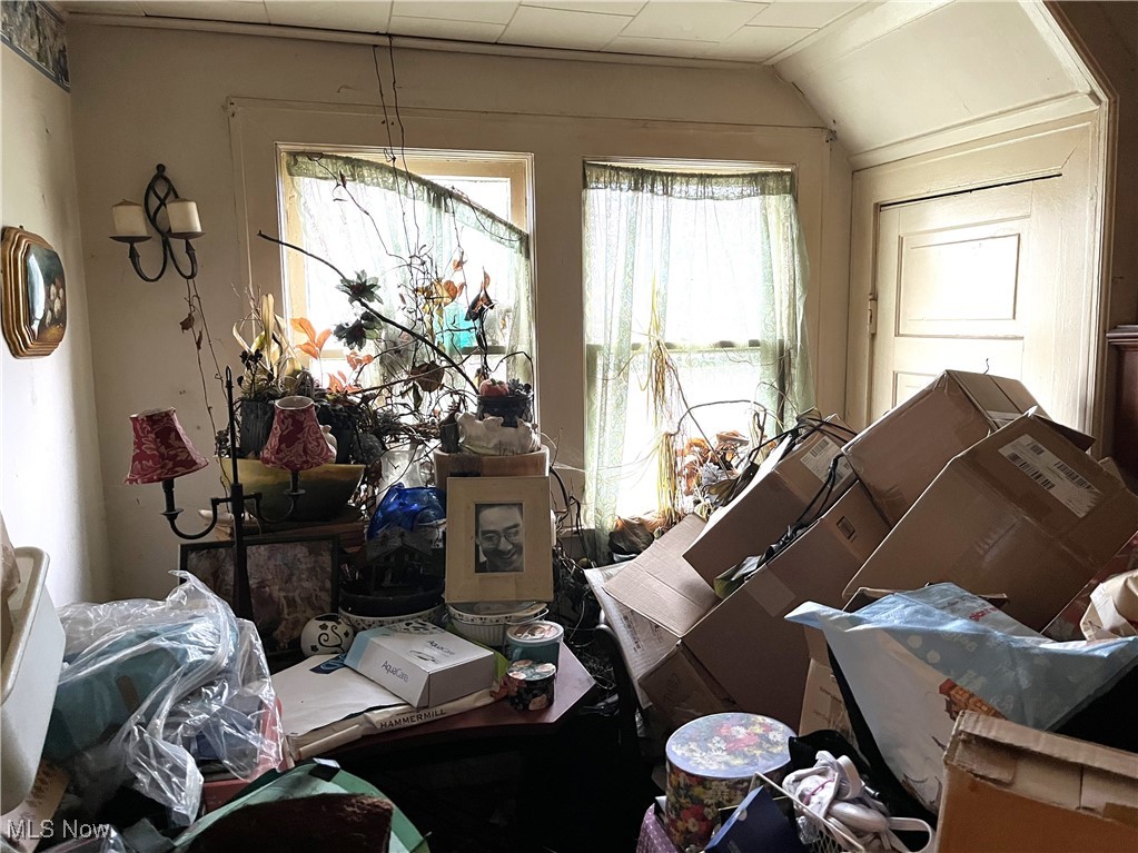 Janmar 03 - Residential