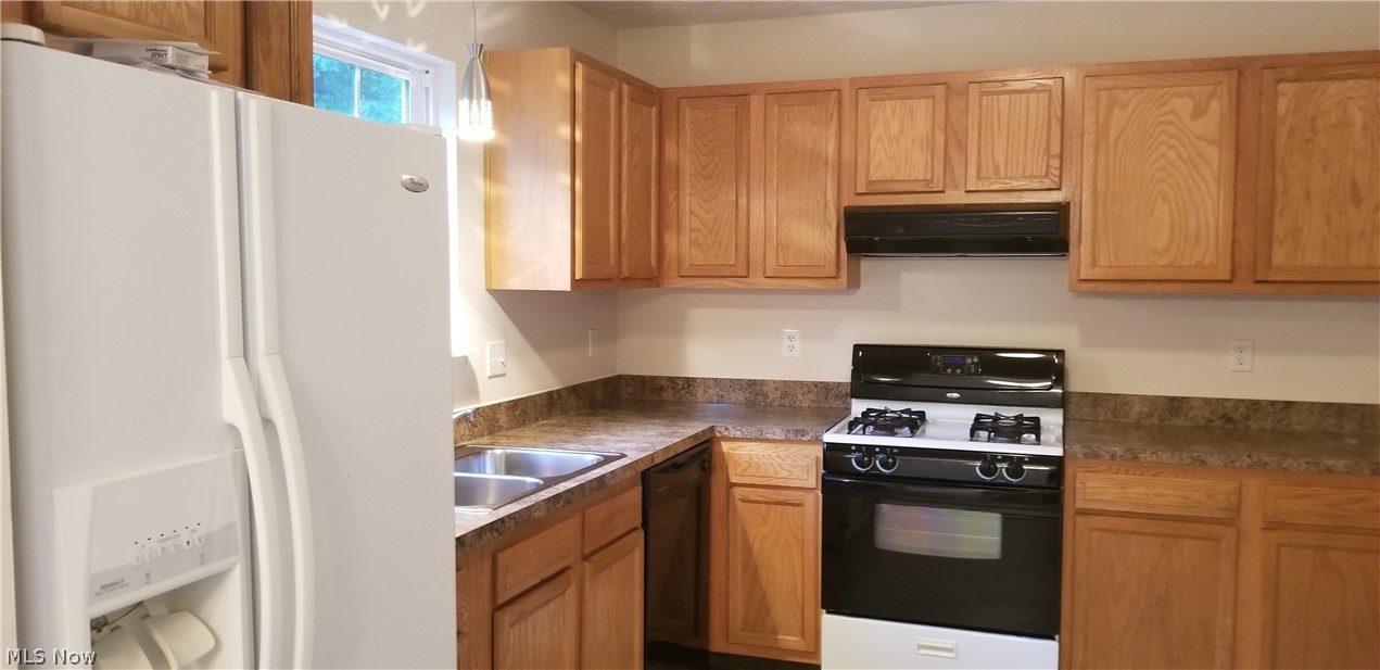 Stonebridge Glen Condo Ph 03 - Residential