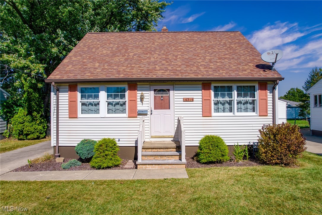 3 bed, 1 bath Cape Cod with wide-plank engineered wood flooring. Spacious open concept living space with a chandeliered dining area for family dinners. Eat-in kitchen with newer appliances. Updated walk-in shower with tiled walls. Partially finished basement. Enjoy the sunshine and fresh air on your deck or 200 sqft patio surrounded by plenty of grass for a playset, garden, fire pit, corn hole, etc. 2-car detached garage. ADD’L UPDATES: Hot water tank manufactured May 2022, A/C manufactured 2021, A/C evaporator coil 2017, roof 2015 (approximate), patio and walkway 2013, furnace 2011 (approximate), driveway and stoop 2010, vinyl siding and Andersen windows on main floor early 2000s. Just a half-mile and walkable to CVS, dollar store, supermarket, restaurants, banks, gas station, car wash! Walk to playgrounds (10-15 min) at Gallatin and John Bernath Parks. Cyclists are a 5 min bike to Big Creek Pkwy at W 130th St, extending 3.4 miles northeast, or 4.4 miles southwest where it adjoins Valley Pkwy. Nature lovers are only a 6 min drive to the Metroparks Big Creek Reservation. Convenient 8-10 min drive to Airport, Aldi, Best Buy, Home Depot, Lowe’s, Menards, Sam’s Club, Walmart and more! Ideal for commuting: 4 min to I-71, 5 min to I-480 (Downtown CLE is 18 min), 9 min to Turnpike, 12 min to I-77!