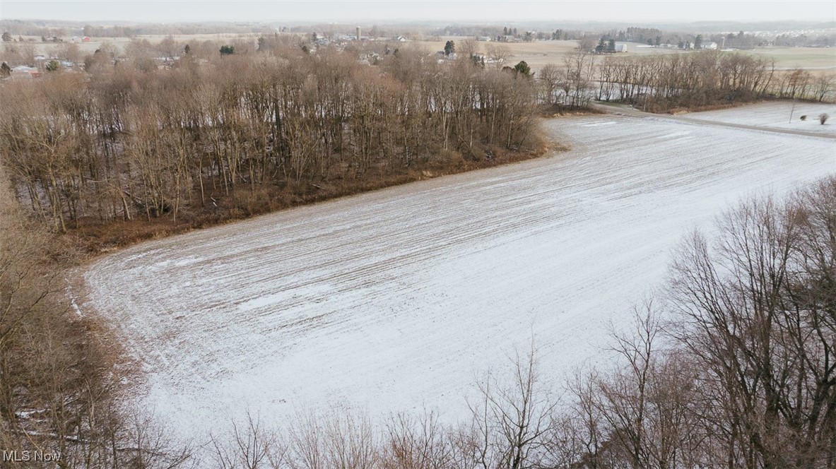 Woodline Avenue, North Lawrence, Ohio image 14