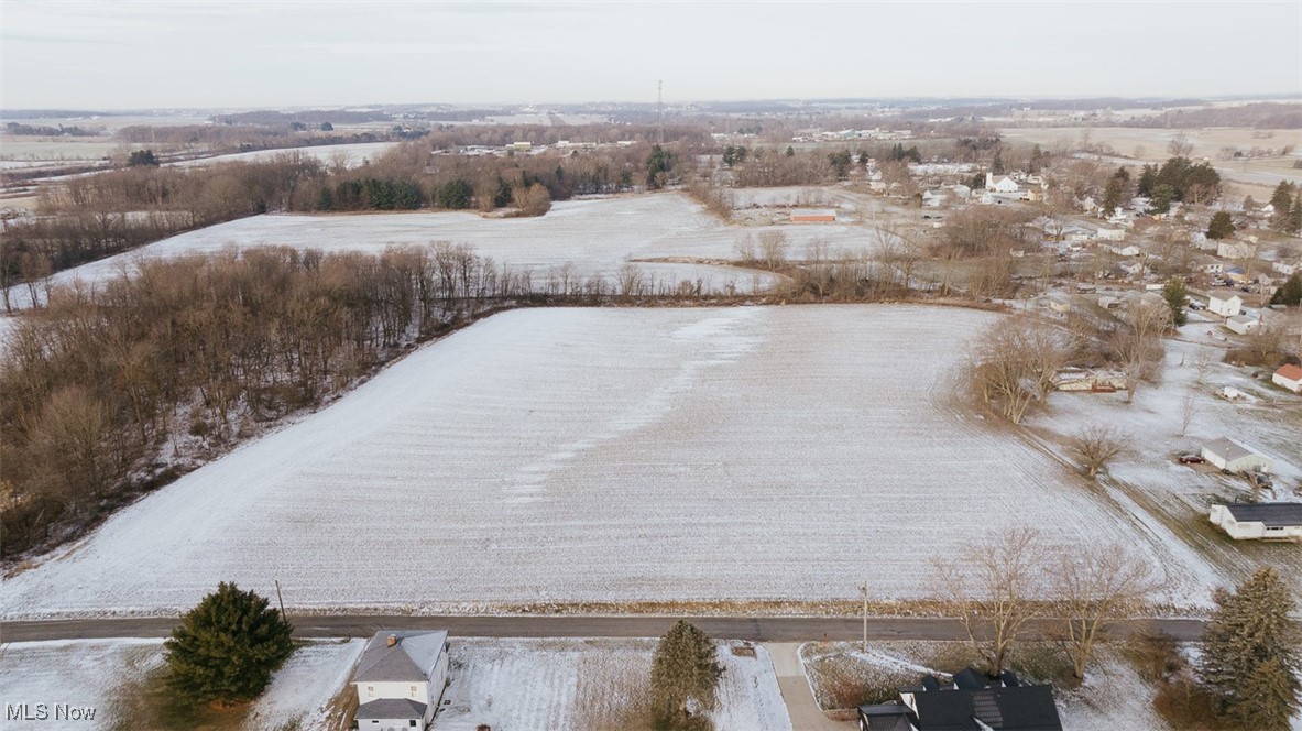 Woodline Avenue, North Lawrence, Ohio image 11