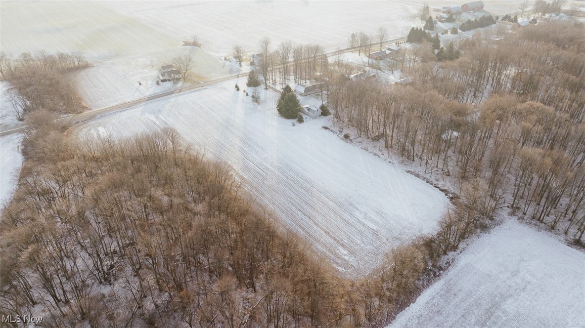 Woodline Avenue, North Lawrence, Ohio image 4