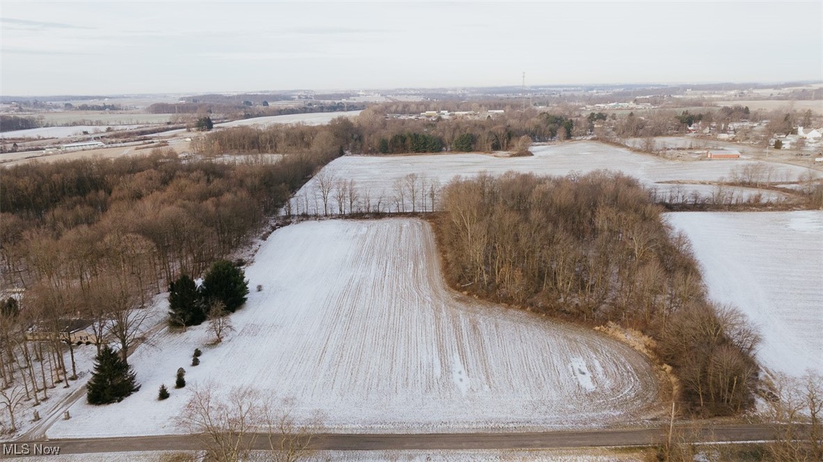 Woodline Avenue, North Lawrence, Ohio image 10