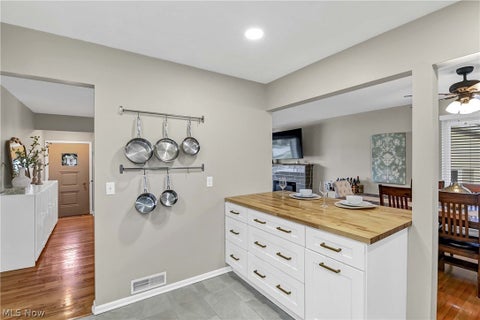 Tiny photo for 4095 W 213th Street, Fairview Park, OH 44126 (MLS # 5256894)