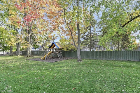 Tiny photo for 4095 W 213th Street, Fairview Park, OH 44126 (MLS # 5256894)