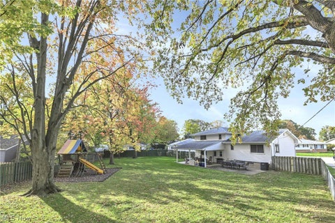 Tiny photo for 4095 W 213th Street, Fairview Park, OH 44126 (MLS # 5256894)