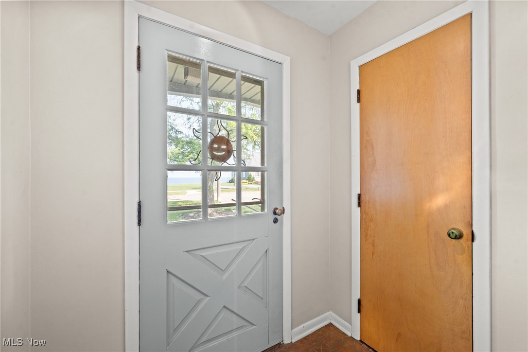 Cleveland, Ohio 44119, United States, 3 Bedrooms Bedrooms, ,2 BathroomsBathrooms,Residential,Contingent,151816