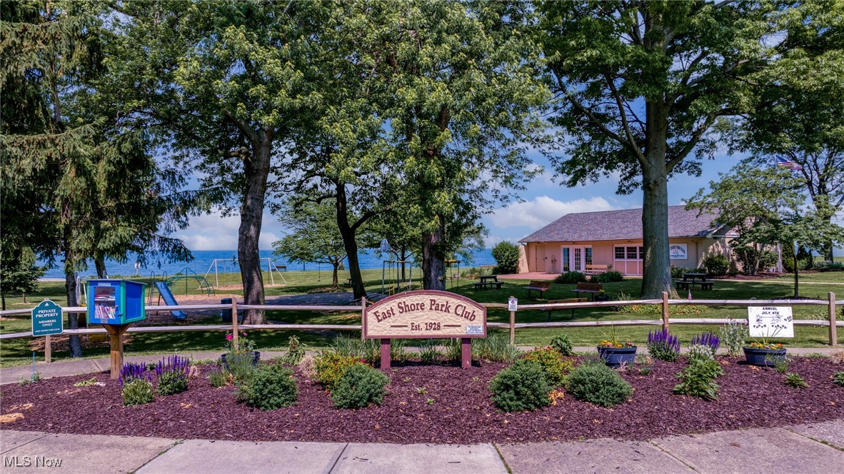 Cleveland, Ohio 44119, United States, 3 Bedrooms Bedrooms, ,2 BathroomsBathrooms,Residential,Contingent,151816