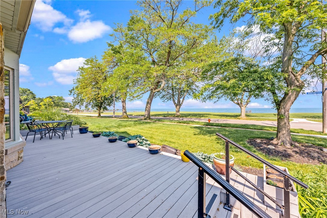 Cleveland, Ohio 44119, United States, 3 Bedrooms Bedrooms, ,2 BathroomsBathrooms,Residential,Contingent,151816