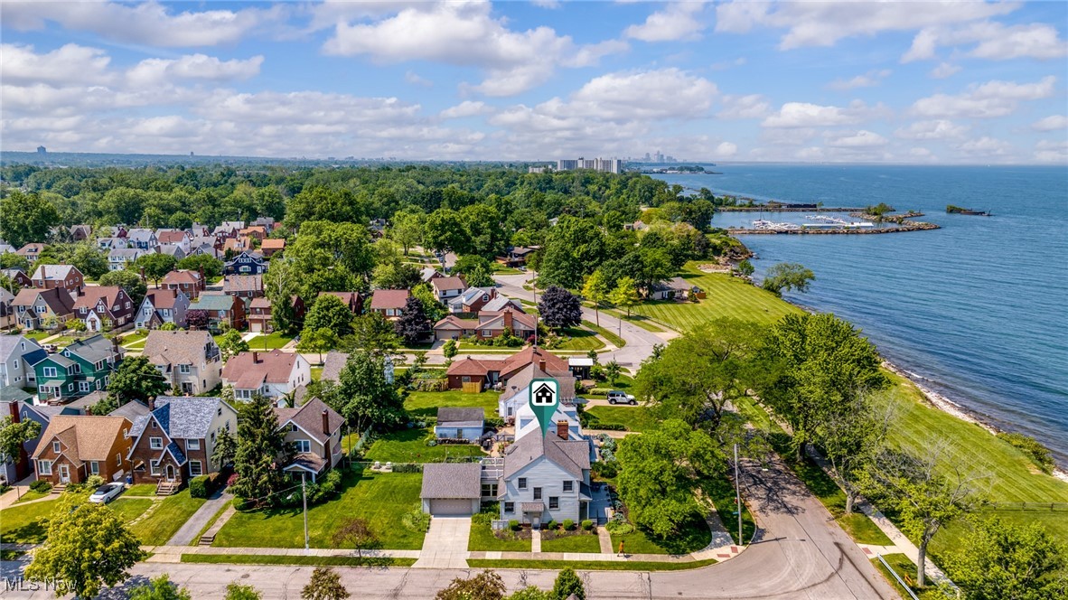 Cleveland, Ohio 44119, United States, 3 Bedrooms Bedrooms, ,2 BathroomsBathrooms,Residential,Contingent,151816