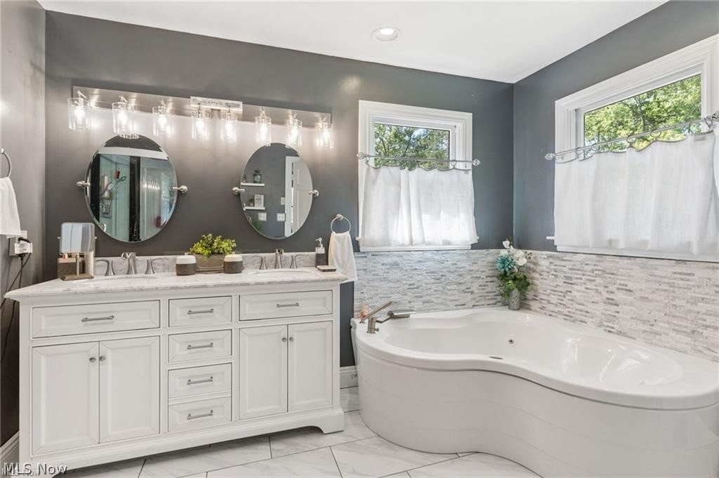 Harry R Sams 01 - Residential