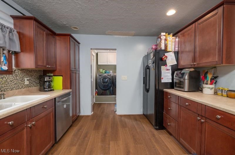 City/New Philadelphia - Residential