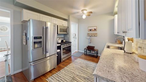 Tiny photo for 407 Maplewood Drive, Willowick, OH 44095 (MLS # 5203370)