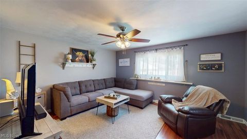 Tiny photo for 407 Maplewood Drive, Willowick, OH 44095 (MLS # 5203370)