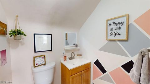 Tiny photo for 407 Maplewood Drive, Willowick, OH 44095 (MLS # 5203370)