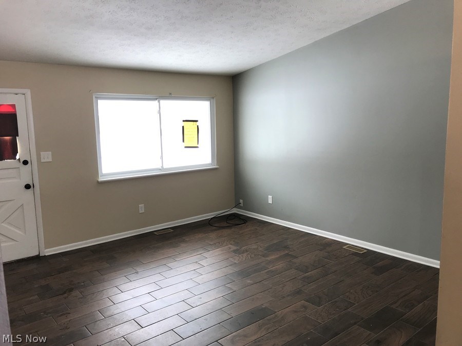 Metro Park - Residential Lease