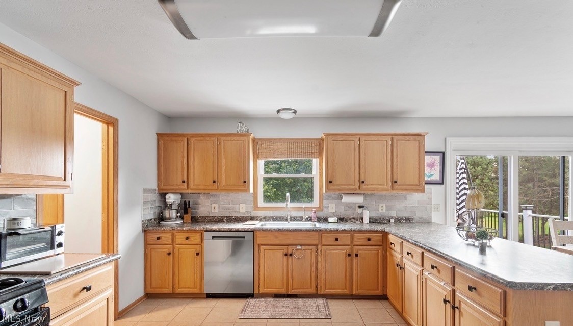 Fox Knoll Estates - Residential