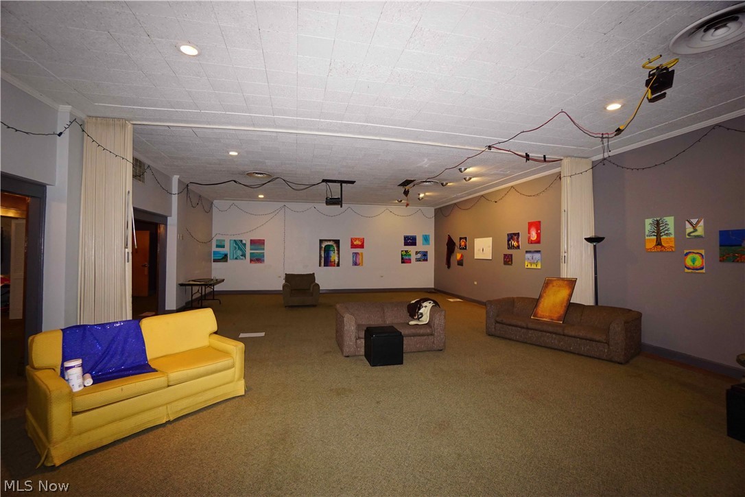 A W Morgans Sub - Commercial Sale