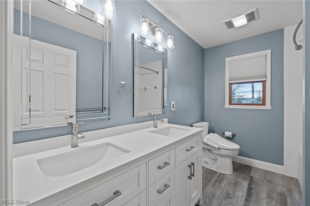 Hilltop Drive - Residential