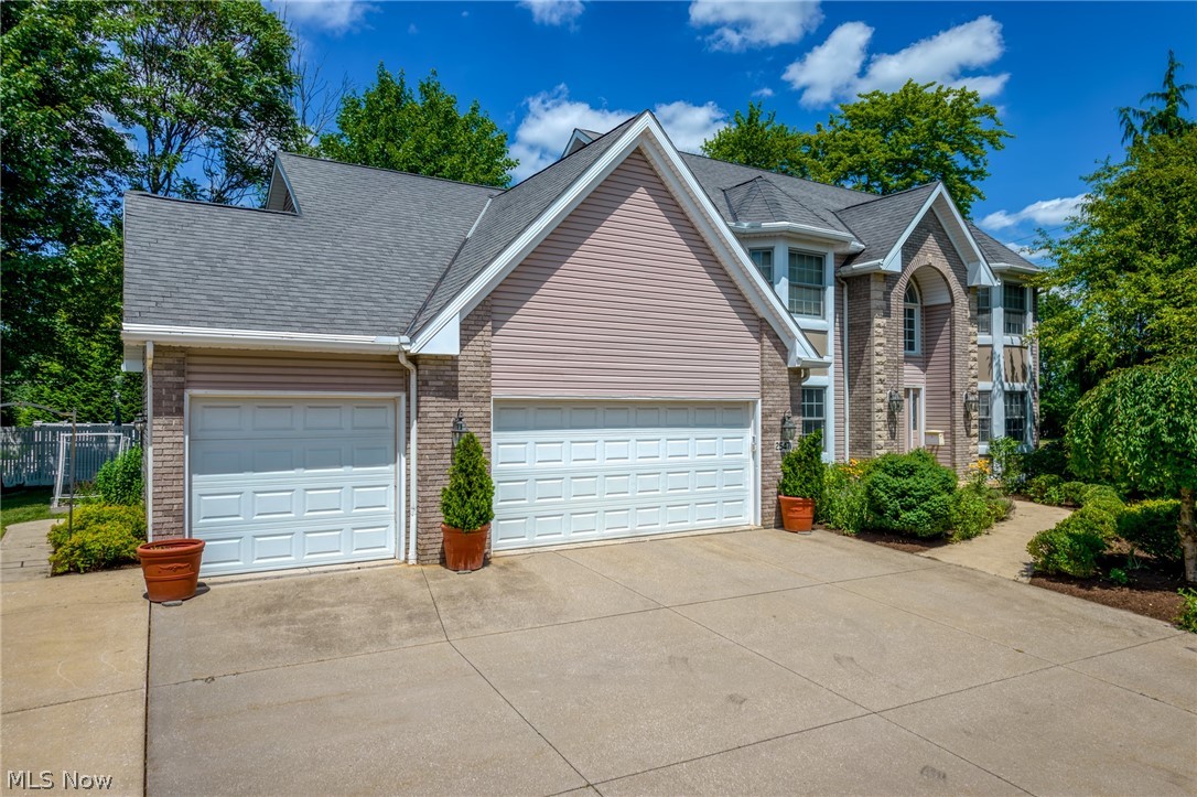 Hilltop Drive - Residential