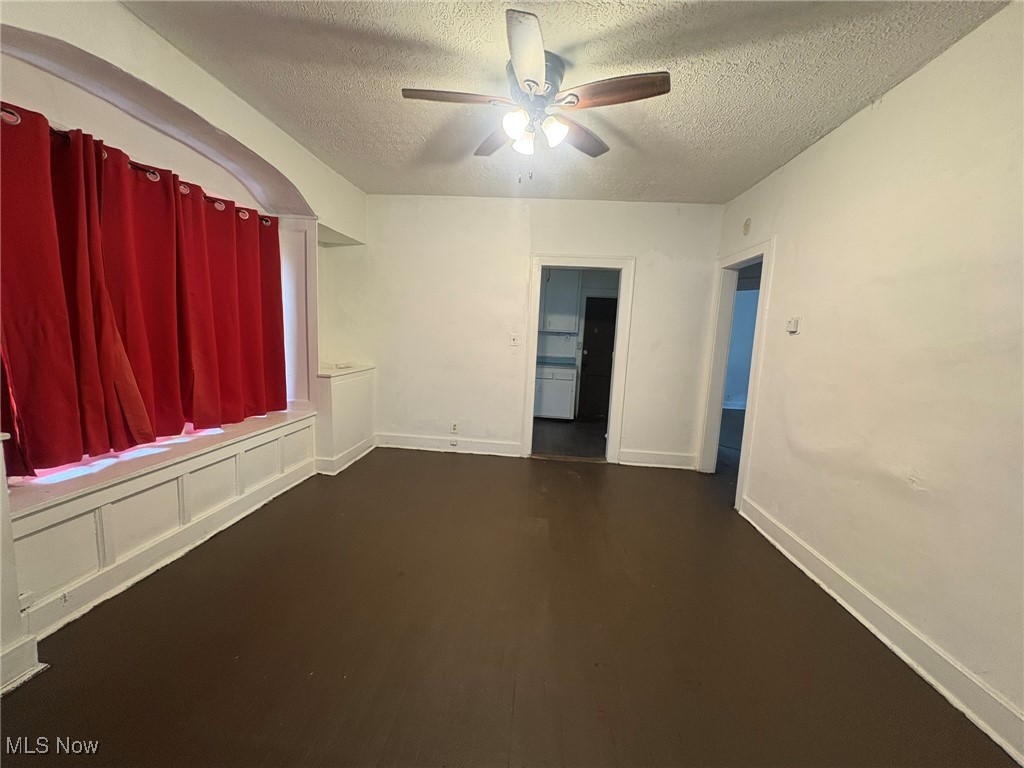 L J Hostotters 03 - Residential Income