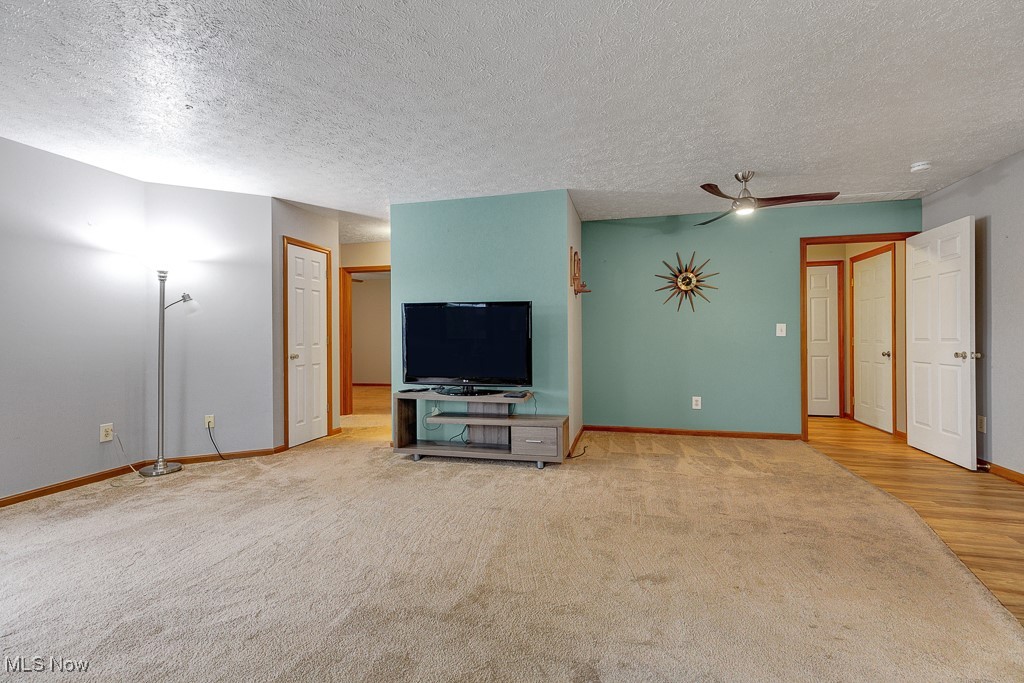 5739 Gateway Lane