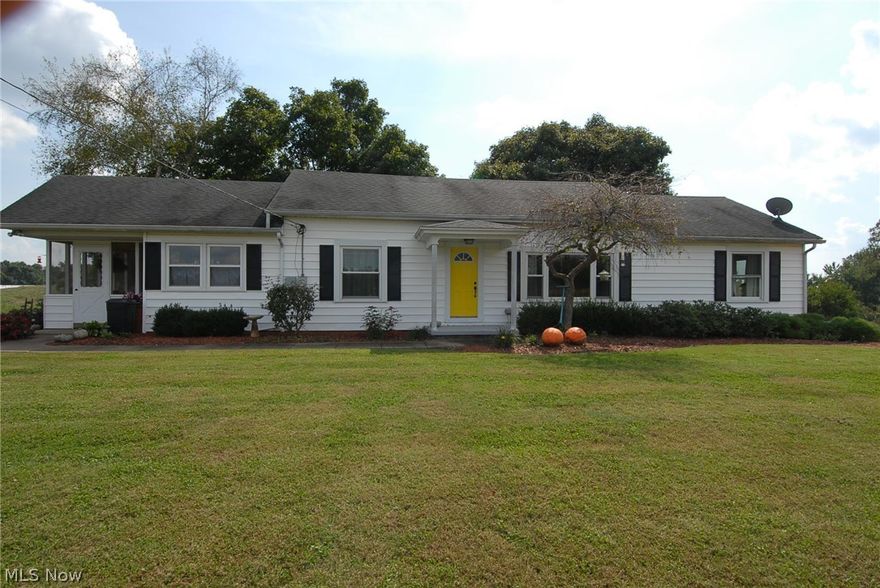 Well maintained country home. large lot partially fenced. Move in condition.