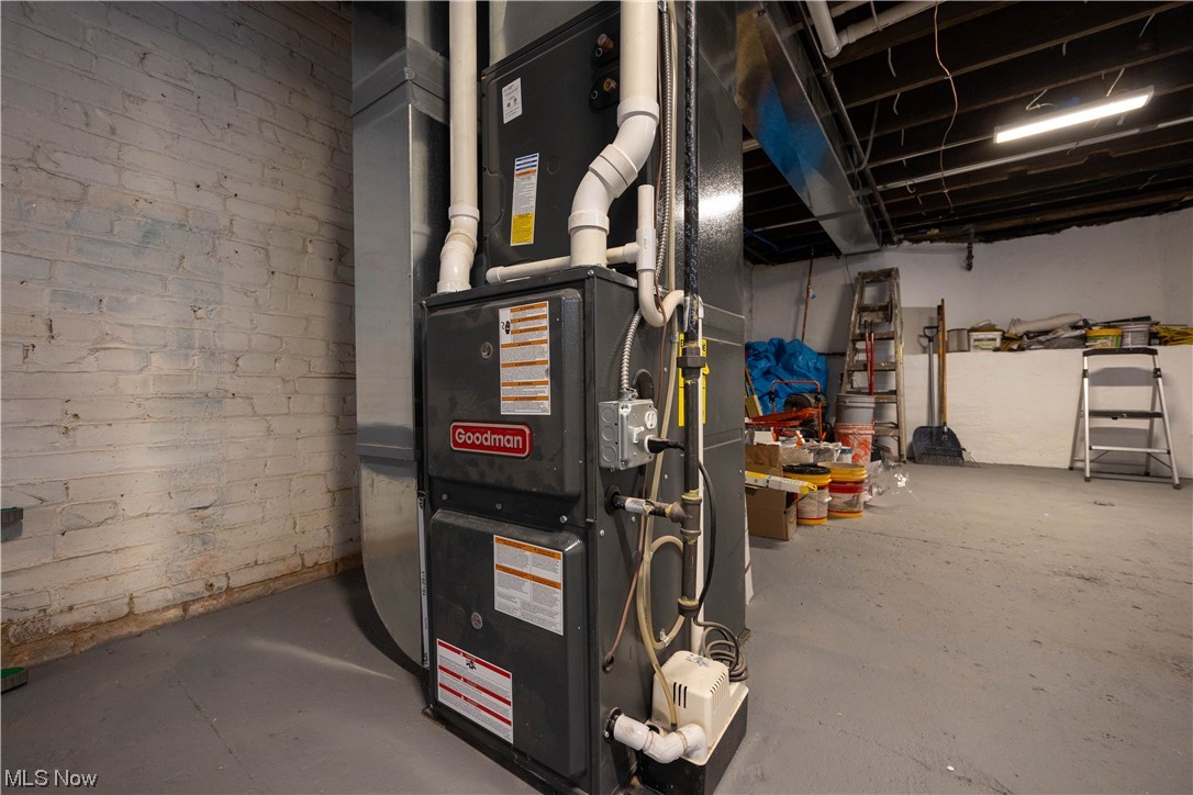 Mccaslin - Residential Income