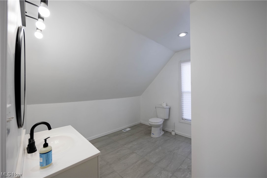 Mccaslin - Residential Income