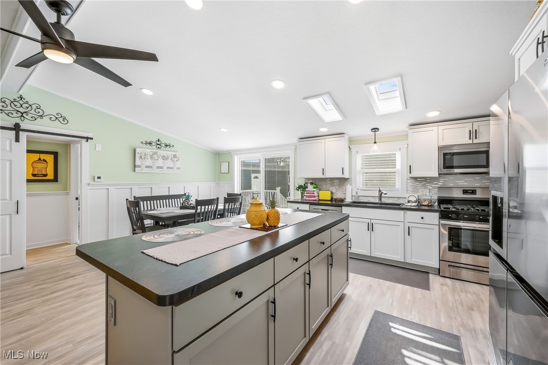 J Hannas 4th Add - Residential