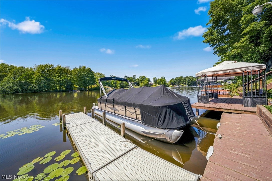 1452 Lake Vue Drive