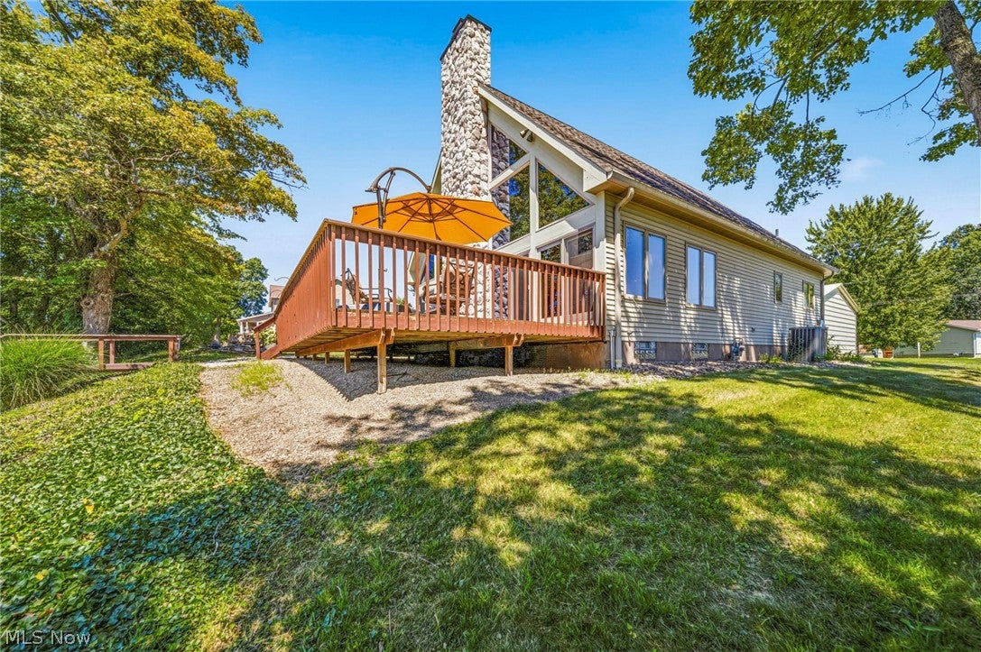 1452 Lake Vue Drive