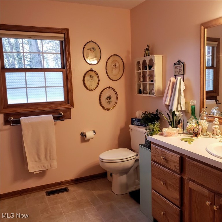 12521 Gwen Whisler Drive, Uniontown, Ohio image 19