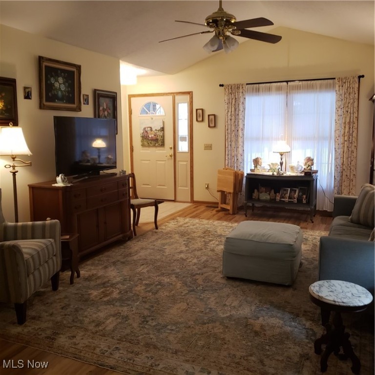 12521 Gwen Whisler Drive, Uniontown, Ohio image 5