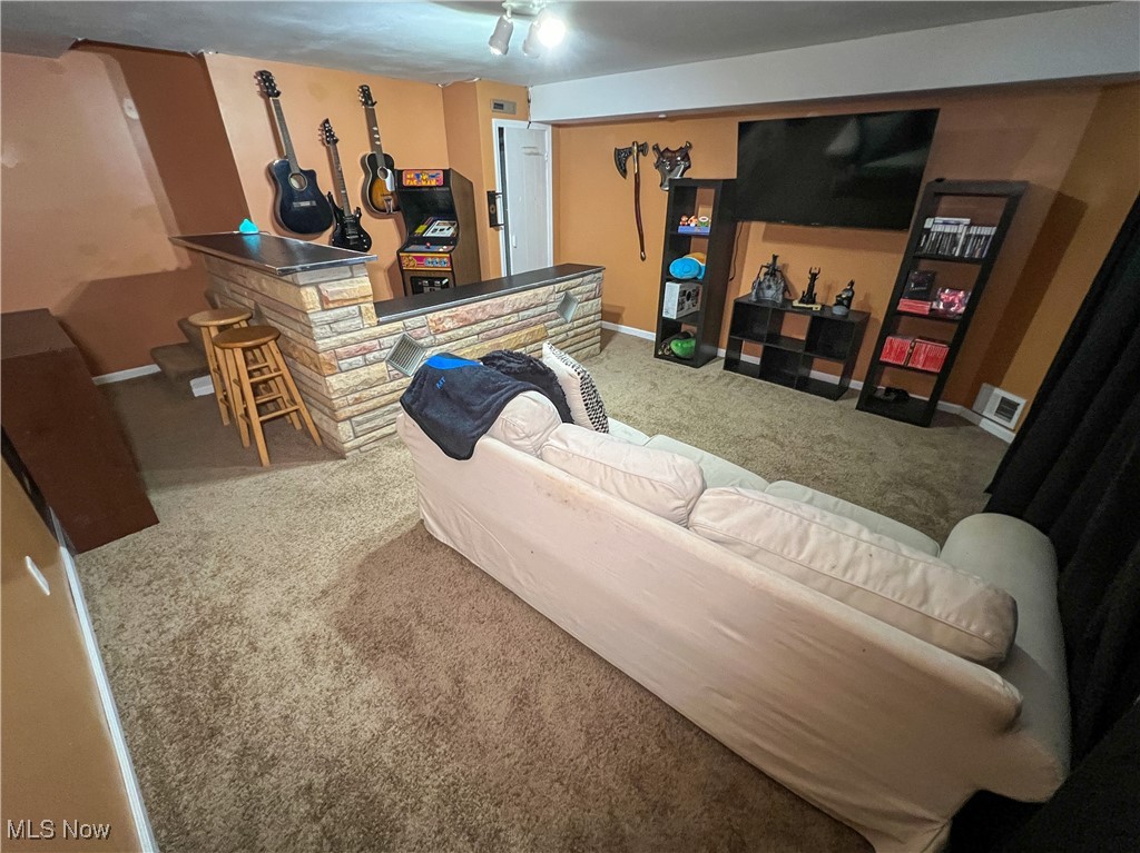 Mckinnon #10 - Residential